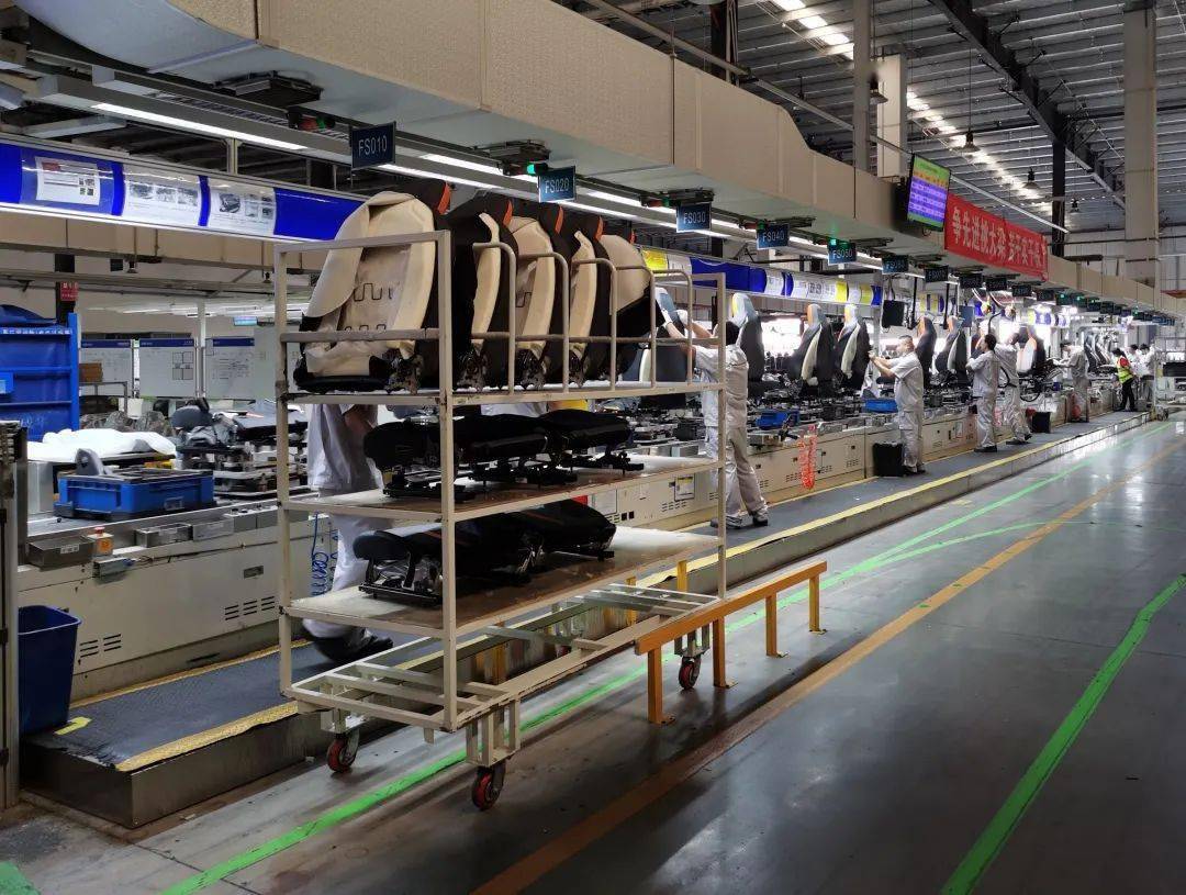 綠色鴻泰進行時 東風延鋒汽車座椅智能工廠實現逆周期增長之路